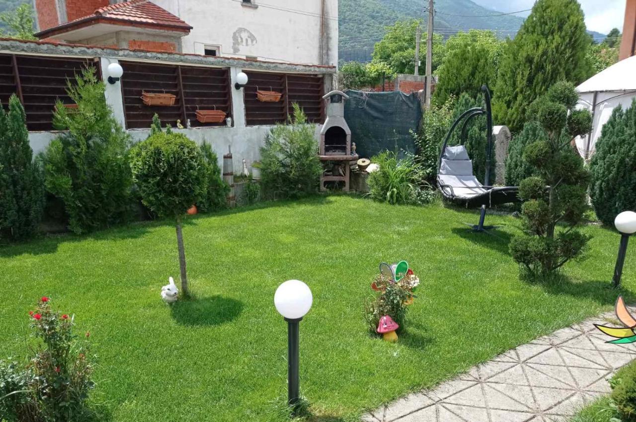 Семейна къща Лазарови Сапарева-Баня Экстерьер фото